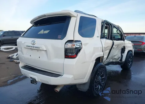 2018 Toyota 4Runner Sr5 from USA, damaged, VIN JTEBU5JR8J5609277